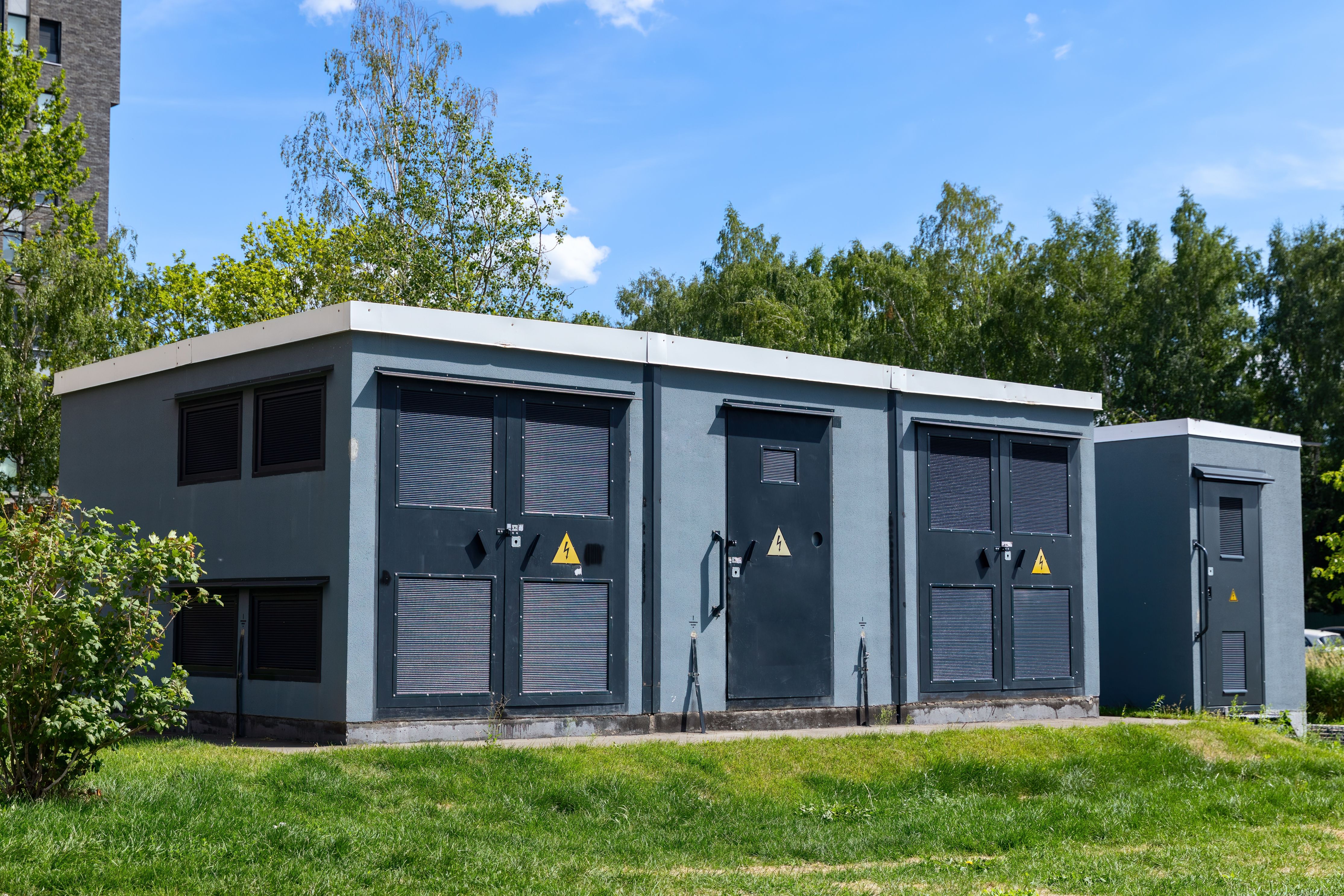 Trafostationstüren im Freien